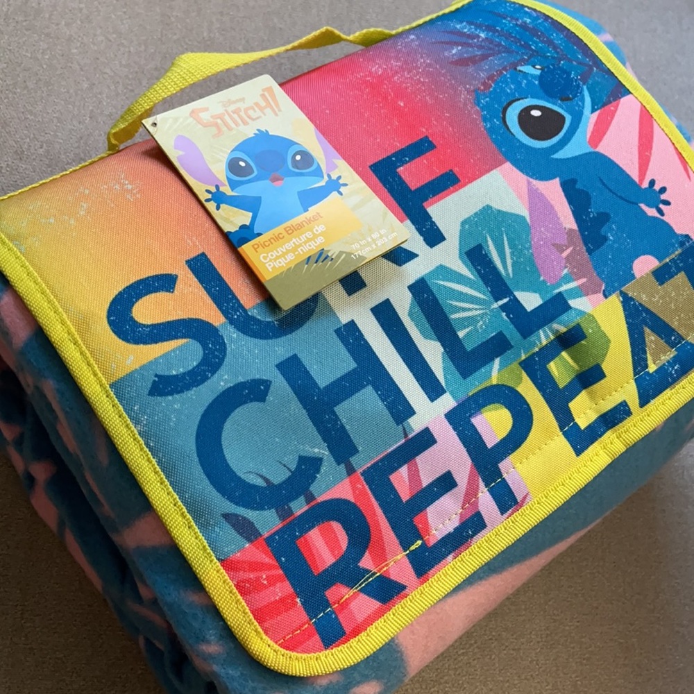 DISNEY Stitch Fleece Picnic Blanket
